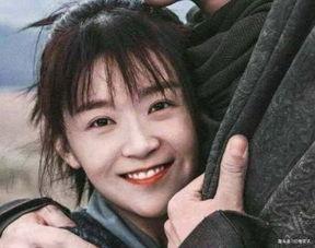 王鹤棣宋伊人最新爆料消息,甜蜜互动引粉丝热议 第1张 王鹤棣宋伊人最新爆料消息,甜蜜互动引粉丝热议 第1张