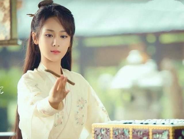 杨紫最新的爆料新剧有哪些,精彩剧集即将来袭,敬请期待 第1张 杨紫最新的爆料新剧有哪些,精彩剧集即将来袭,敬请期待 第1张